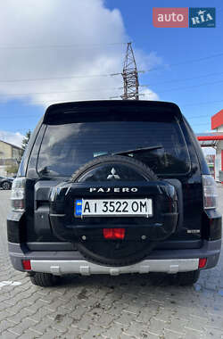 Внедорожник / Кроссовер Mitsubishi Pajero Wagon 2007 в 