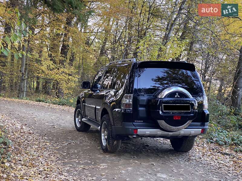 Внедорожник / Кроссовер Mitsubishi Pajero Wagon 2008 в Ивано-Франковске фото 28 Внедорожник / Кроссовер Mitsubishi Pajero Wagon 2008 в Ивано-Франковске
