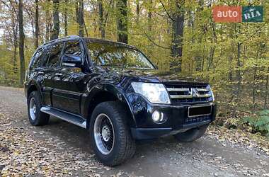 Позашляховик / Кросовер Mitsubishi Pajero Wagon 2008 в  фото 49 Позашляховик / Кросовер Mitsubishi Pajero Wagon 2008 в