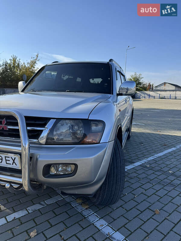 Внедорожник / Кроссовер Mitsubishi Pajero Wagon 2002 в Тернополе фото 2 Внедорожник / Кроссовер Mitsubishi Pajero Wagon 2002 в Тернополе