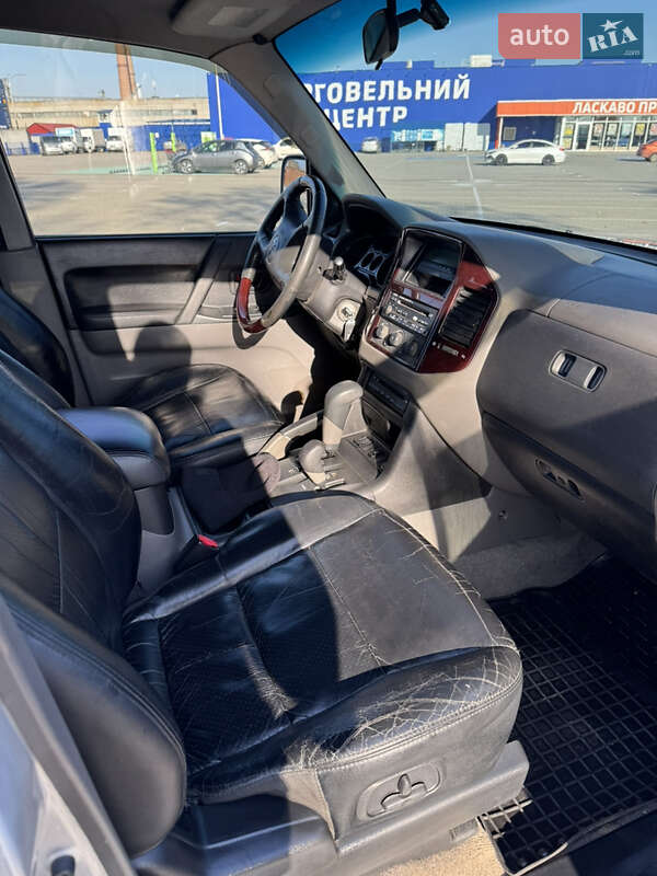 Внедорожник / Кроссовер Mitsubishi Pajero Wagon 2002 в Тернополе фото 16 Внедорожник / Кроссовер Mitsubishi Pajero Wagon 2002 в Тернополе