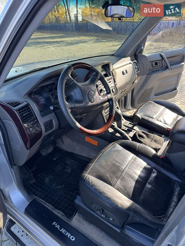 Внедорожник / Кроссовер Mitsubishi Pajero Wagon 2002 в Тернополе фото 27 Внедорожник / Кроссовер Mitsubishi Pajero Wagon 2002 в Тернополе