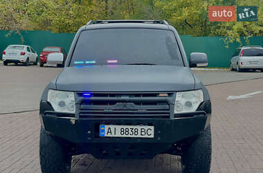 Внедорожник / Кроссовер Mitsubishi Pajero Wagon 2008 в 