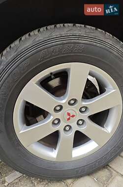 Позашляховик / Кросовер Mitsubishi Pajero Wagon 2008 в 