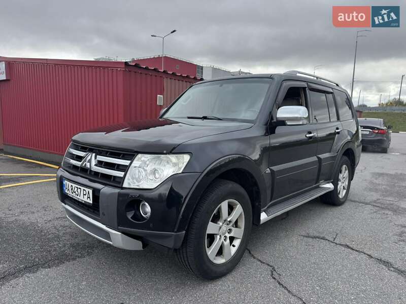 Mitsubishi Pajero Wagon 2007