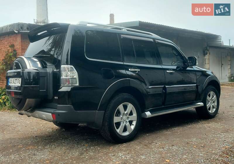 Внедорожник / Кроссовер Mitsubishi Pajero Wagon 2007 в Киеве фото 3 Внедорожник / Кроссовер Mitsubishi Pajero Wagon 2007 в Киеве