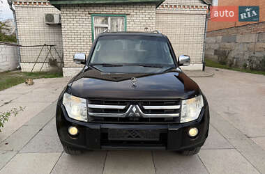 Позашляховик / Кросовер Mitsubishi Pajero Wagon 2007 в  фото 2 Позашляховик / Кросовер Mitsubishi Pajero Wagon 2007 в