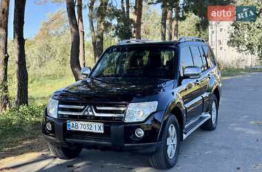 Позашляховик / Кросовер Mitsubishi Pajero Wagon 2008 в Києві