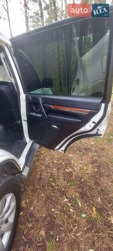 Внедорожник / Кроссовер Mitsubishi Pajero Wagon 2011 в Александрие