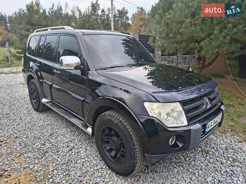 Внедорожник / Кроссовер Mitsubishi Pajero Wagon 2008 в Житомире фото 4 Внедорожник / Кроссовер Mitsubishi Pajero Wagon 2008 в Житомире