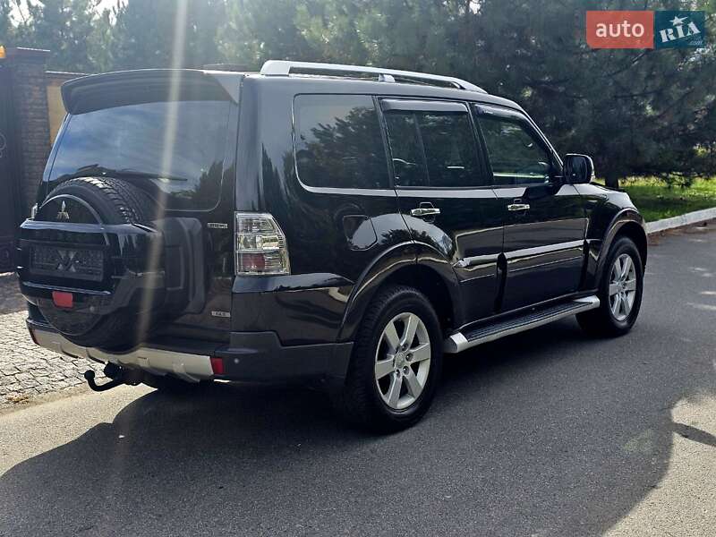 Внедорожник / Кроссовер Mitsubishi Pajero Wagon 2009 в Днепре фото 9 Внедорожник / Кроссовер Mitsubishi Pajero Wagon 2009 в Днепре
