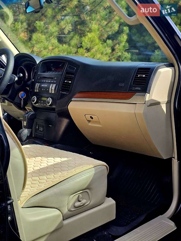 Внедорожник / Кроссовер Mitsubishi Pajero Wagon 2009 в Днепре фото 15 Внедорожник / Кроссовер Mitsubishi Pajero Wagon 2009 в Днепре