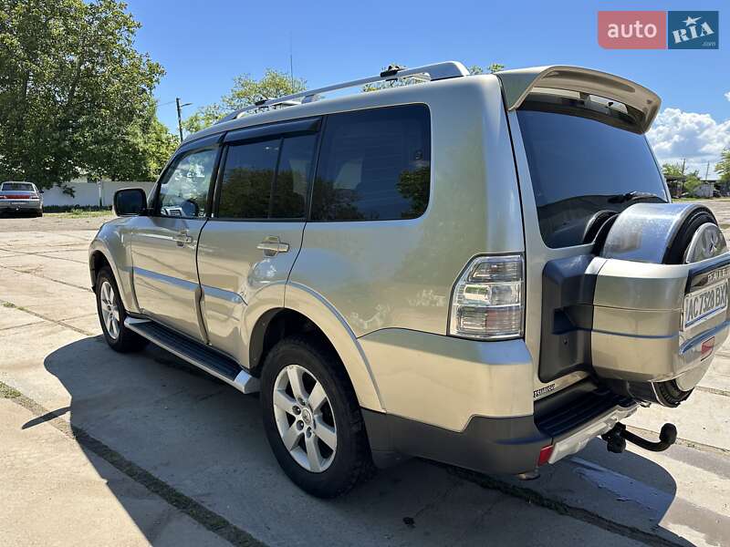 Внедорожник / Кроссовер Mitsubishi Pajero Wagon 2007 в Овидиополе фото 8 Внедорожник / Кроссовер Mitsubishi Pajero Wagon 2007 в Овидиополе