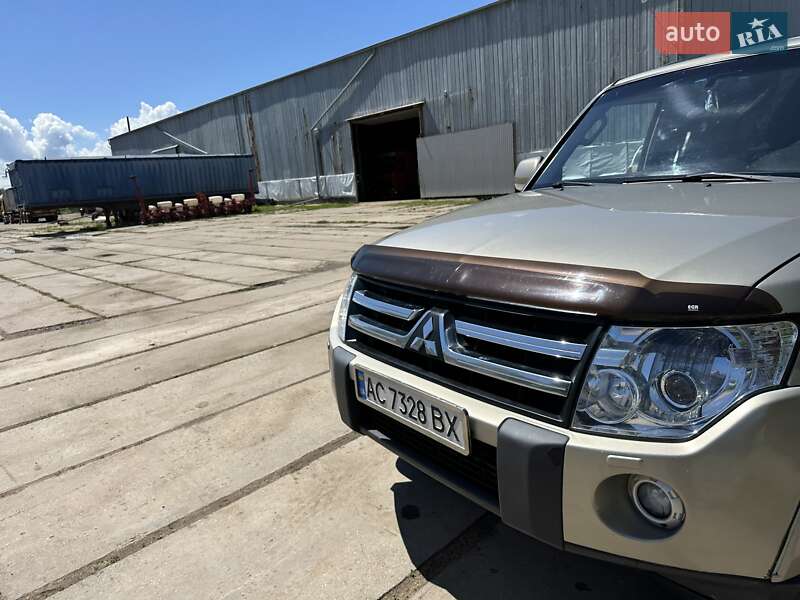 Внедорожник / Кроссовер Mitsubishi Pajero Wagon 2007 в Овидиополе фото 12 Внедорожник / Кроссовер Mitsubishi Pajero Wagon 2007 в Овидиополе