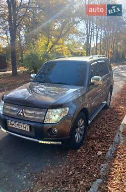 Позашляховик / Кросовер Mitsubishi Pajero Wagon 2011 в Одесі