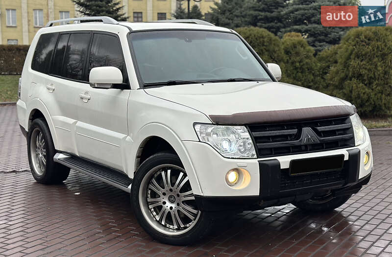 Позашляховик / Кросовер Mitsubishi Pajero Wagon 2009 в Дніпрі фото 9 Позашляховик / Кросовер Mitsubishi Pajero Wagon 2009 в Дніпрі