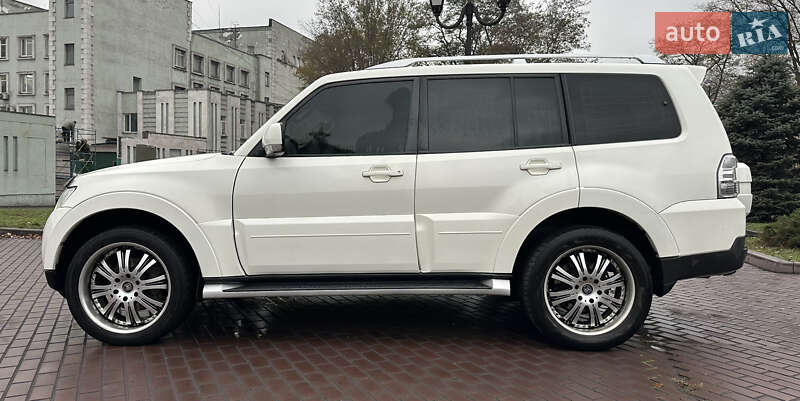 Позашляховик / Кросовер Mitsubishi Pajero Wagon 2009 в Дніпрі фото 18 Позашляховик / Кросовер Mitsubishi Pajero Wagon 2009 в Дніпрі