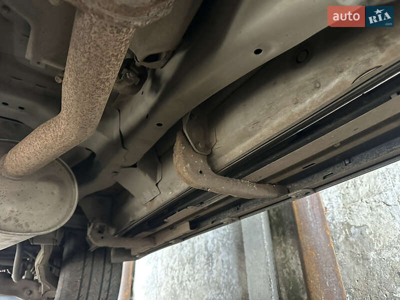 Внедорожник / Кроссовер Mitsubishi Pajero Wagon 2013 в Киеве фото 40 Внедорожник / Кроссовер Mitsubishi Pajero Wagon 2013 в Киеве