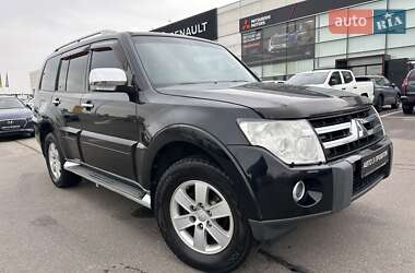 Позашляховик / Кросовер Mitsubishi Pajero Wagon 2008 в Києві