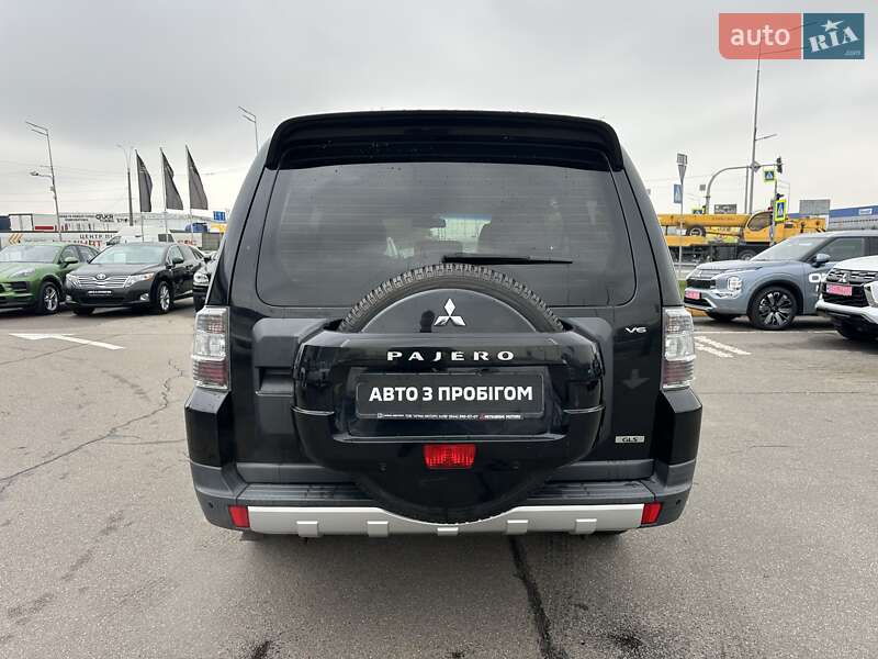 Позашляховик / Кросовер Mitsubishi Pajero Wagon 2008 в Києві