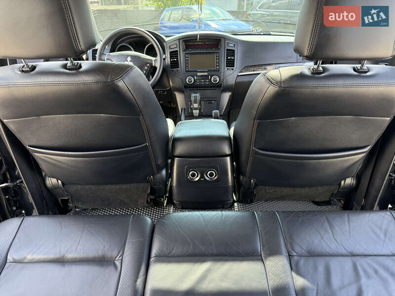 Внедорожник / Кроссовер Mitsubishi Pajero Wagon 2007 в Кременце