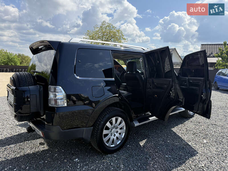 Внедорожник / Кроссовер Mitsubishi Pajero Wagon 2007 в Кременце