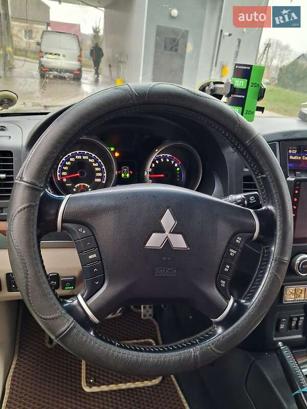 Позашляховик / Кросовер Mitsubishi Pajero Wagon 2008 в Бучачі фото 5 Позашляховик / Кросовер Mitsubishi Pajero Wagon 2008 в Бучачі