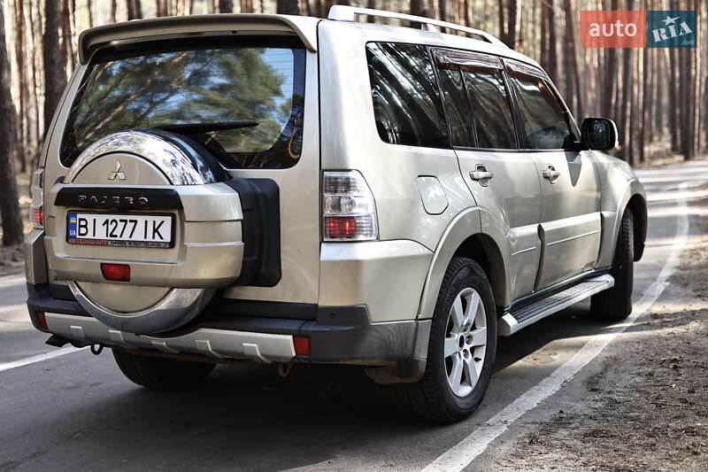 Позашляховик / Кросовер Mitsubishi Pajero Wagon 2007 в Полтаві фото 11 Позашляховик / Кросовер Mitsubishi Pajero Wagon 2007 в Полтаві