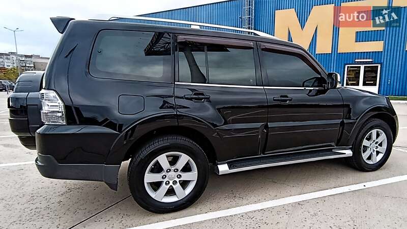 Позашляховик / Кросовер Mitsubishi Pajero Wagon 2008 в Одесі