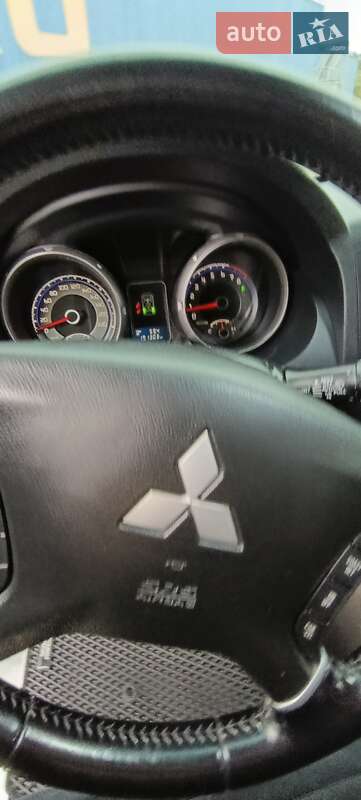 Позашляховик / Кросовер Mitsubishi Pajero Wagon 2008 в Одесі