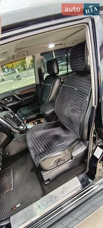 Позашляховик / Кросовер Mitsubishi Pajero Wagon 2008 в Одесі