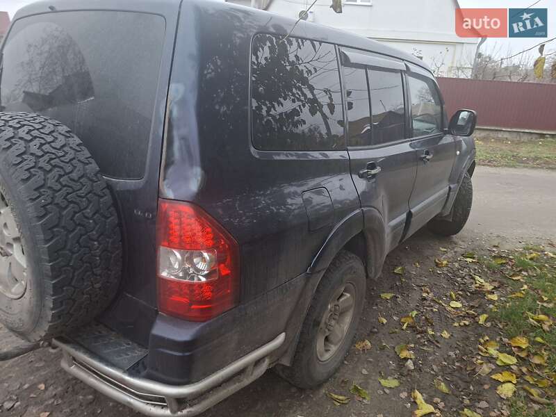 Позашляховик / Кросовер Mitsubishi Pajero Wagon 2002 в Києві
