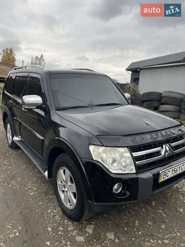 Позашляховик / Кросовер Mitsubishi Pajero Wagon 2007 в Славському