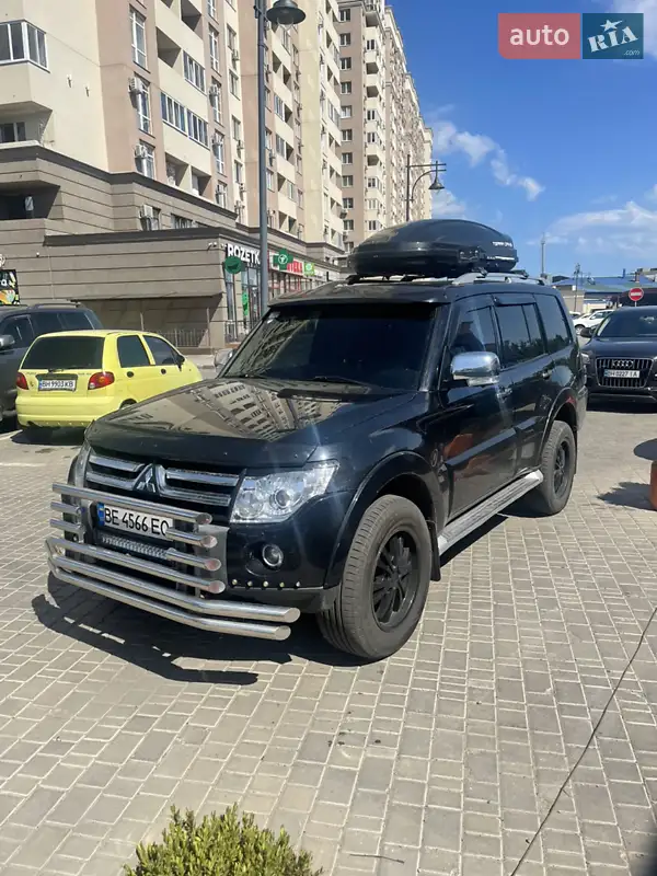 Mitsubishi Pajero Wagon 2007 VIN JMBLYV97W7J002459 фото оголошення 17 з 49