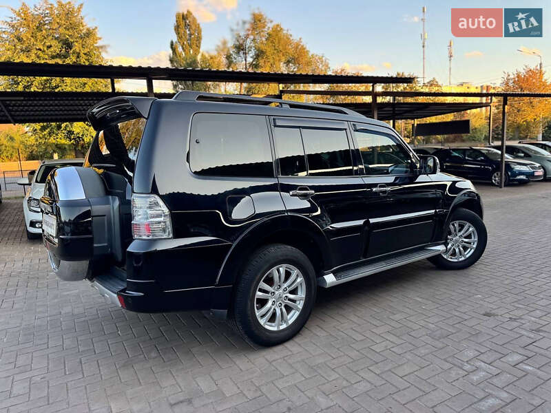 Позашляховик / Кросовер Mitsubishi Pajero Wagon 2010 в Кривому Розі фото 2 Позашляховик / Кросовер Mitsubishi Pajero Wagon 2010 в Кривому Розі