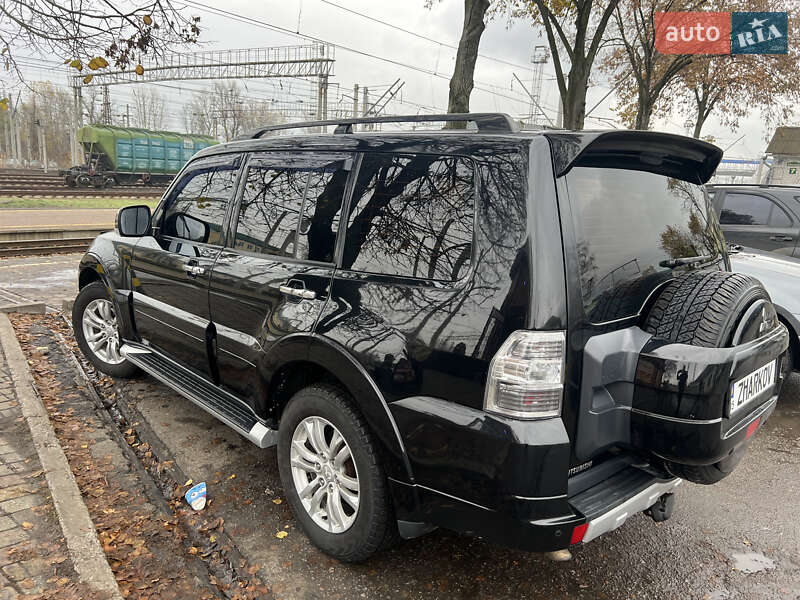 Внедорожник / Кроссовер Mitsubishi Pajero Wagon 2012 в Лозовой фото 5 Внедорожник / Кроссовер Mitsubishi Pajero Wagon 2012 в Лозовой