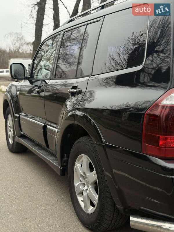 Внедорожник / Кроссовер Mitsubishi Pajero Wagon 2005 в Белой Церкви
