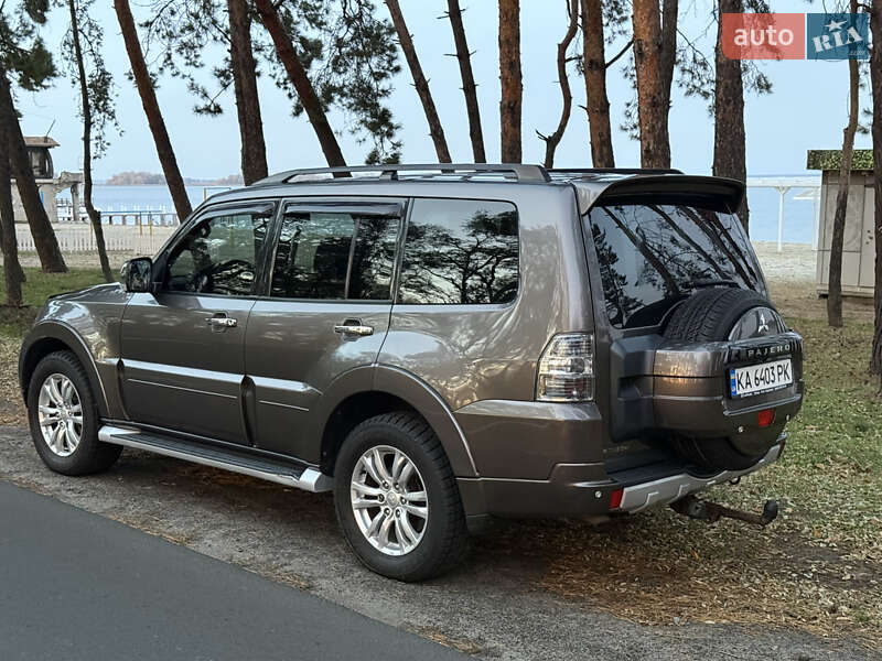 Позашляховик / Кросовер Mitsubishi Pajero Wagon 2013 в Черкасах фото 19 Позашляховик / Кросовер Mitsubishi Pajero Wagon 2013 в Черкасах