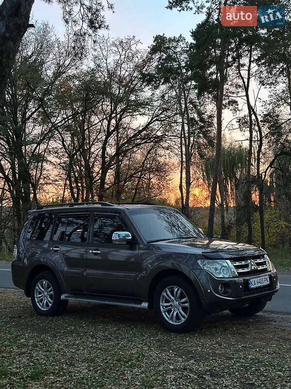 Позашляховик / Кросовер Mitsubishi Pajero Wagon 2013 в Черкасах фото 33 Позашляховик / Кросовер Mitsubishi Pajero Wagon 2013 в Черкасах