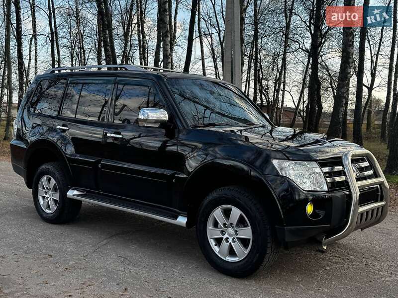 Позашляховик / Кросовер Mitsubishi Pajero Wagon 2008 в Охтирці фото 5 Позашляховик / Кросовер Mitsubishi Pajero Wagon 2008 в Охтирці