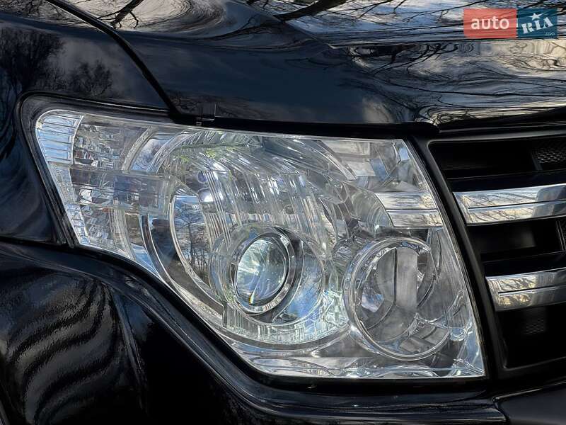 Позашляховик / Кросовер Mitsubishi Pajero Wagon 2008 в Охтирці фото 6 Позашляховик / Кросовер Mitsubishi Pajero Wagon 2008 в Охтирці