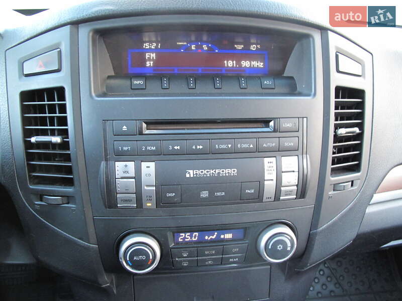 Внедорожник / Кроссовер Mitsubishi Pajero Wagon 2007 в Киеве фото 82 Внедорожник / Кроссовер Mitsubishi Pajero Wagon 2007 в Киеве