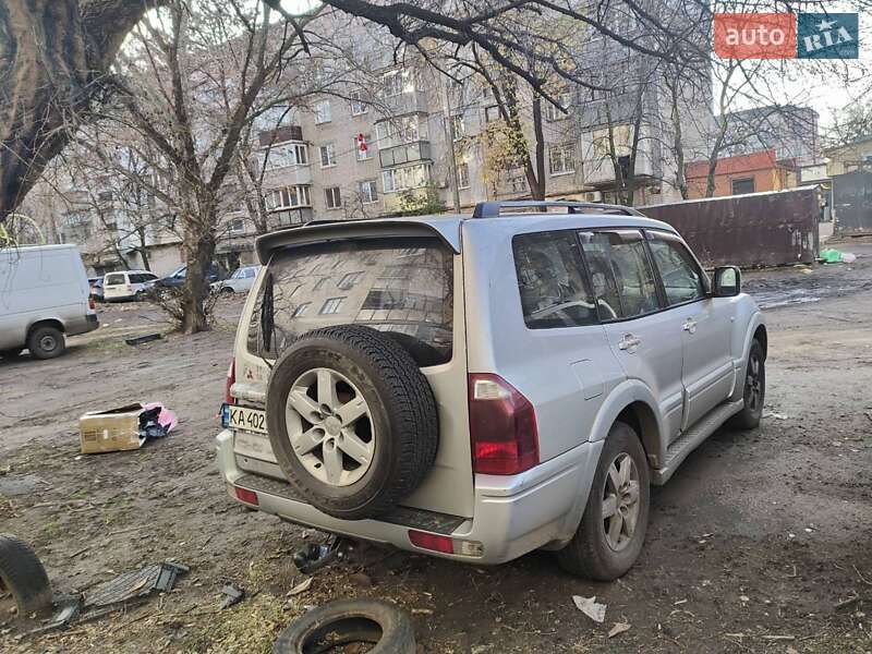 Внедорожник / Кроссовер Mitsubishi Pajero Wagon 2005 в Днепре