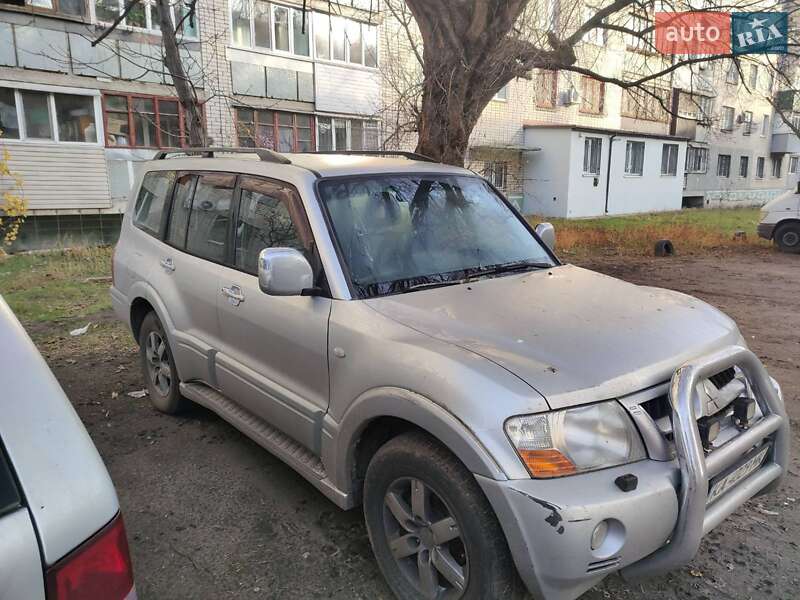 Внедорожник / Кроссовер Mitsubishi Pajero Wagon 2005 в Днепре