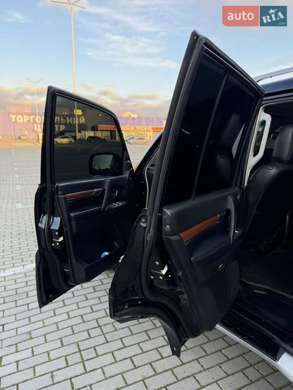 Внедорожник / Кроссовер Mitsubishi Pajero Wagon 2008 в Тернополе