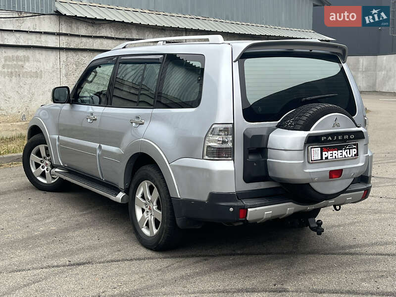Внедорожник / Кроссовер Mitsubishi Pajero Wagon 2008 в Киеве фото 4 Внедорожник / Кроссовер Mitsubishi Pajero Wagon 2008 в Киеве