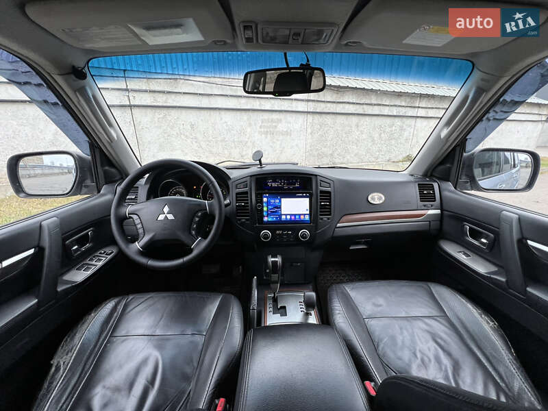 Внедорожник / Кроссовер Mitsubishi Pajero Wagon 2008 в Киеве фото 12 Внедорожник / Кроссовер Mitsubishi Pajero Wagon 2008 в Киеве