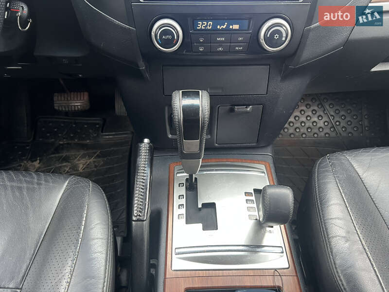 Внедорожник / Кроссовер Mitsubishi Pajero Wagon 2008 в Киеве фото 19 Внедорожник / Кроссовер Mitsubishi Pajero Wagon 2008 в Киеве