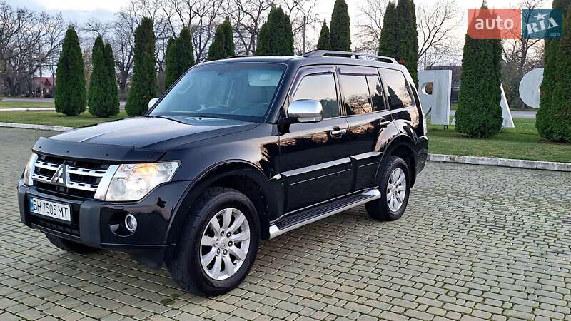 Внедорожник / Кроссовер Mitsubishi Pajero Wagon 2010 в Одессе