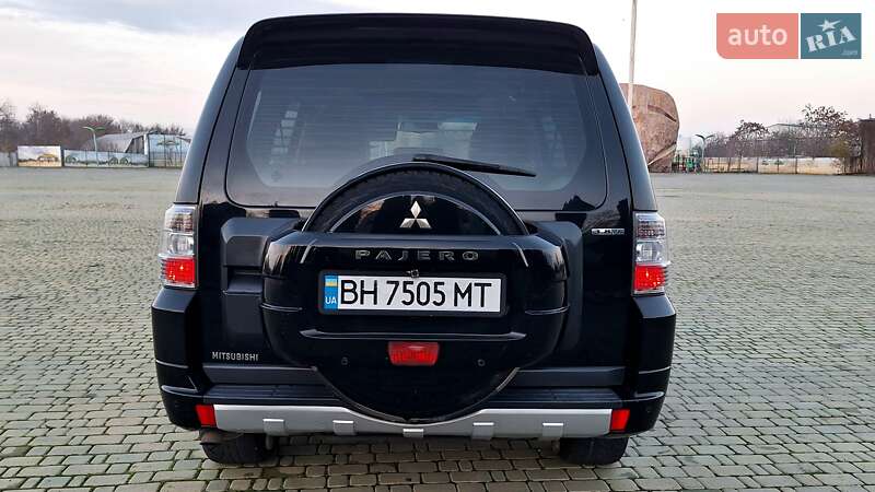 Внедорожник / Кроссовер Mitsubishi Pajero Wagon 2010 в Одессе